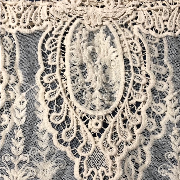 "PHASE ONE" Mesh crochet tank top - Picture 5 of 7